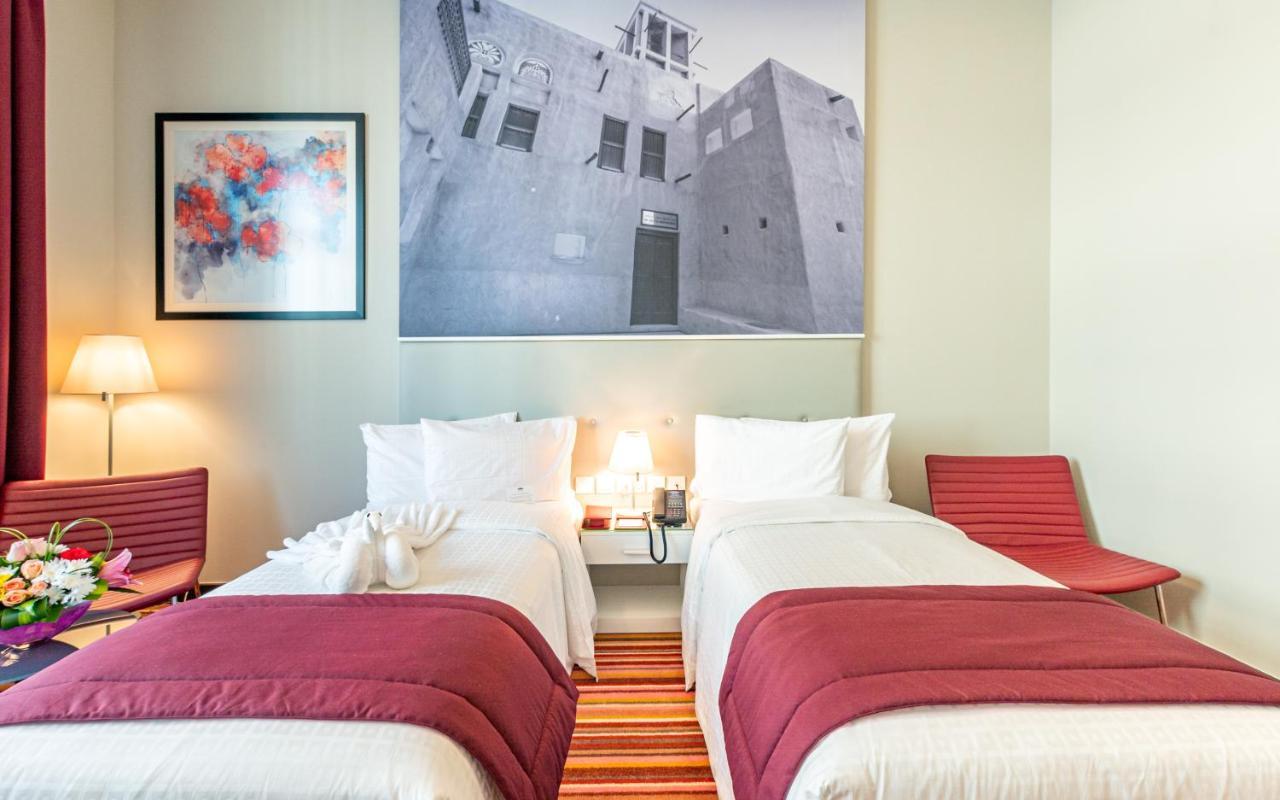Gravity Hotel Abu Dhabi Exterior foto